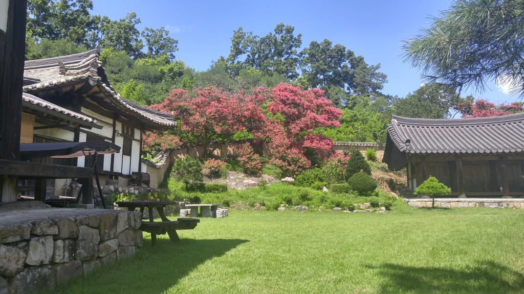 Ahndong Kimjongtaek Yangsodang Andong Exterior photo