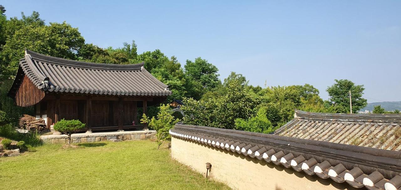 Ahndong Kimjongtaek Yangsodang Andong Exterior photo